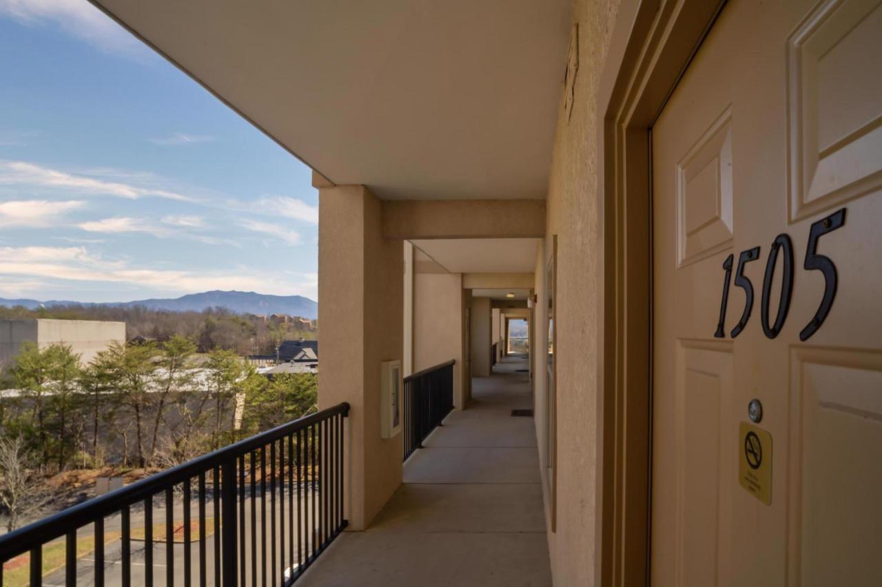Apartmán Mvc - Unit 1505 - Bearly Available Pigeon Forge Exteriér fotografie